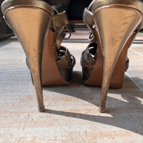 Yves Saint Laurent Tribute Platform Leather Pumps Dark Gold Metallic - Picture 6 of 11